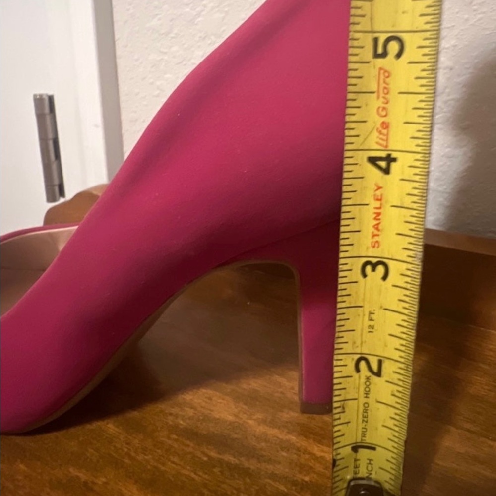 Pumps - Picture 2 of 3